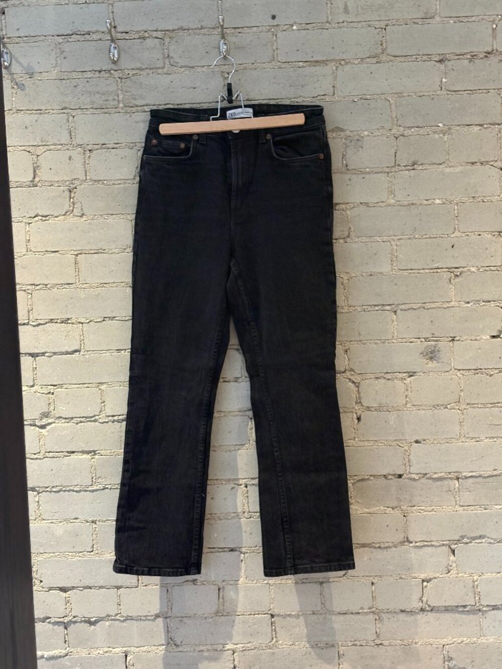 Zara stove pipe jeans
